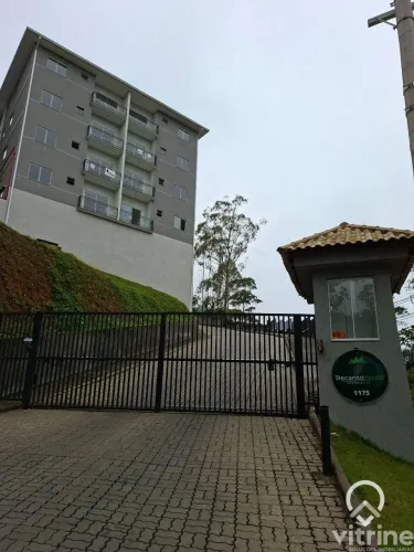 Apartamento com 2 dormitórios para alugar, 71 m² por R$ 2.171/mês - Braunes - Nova Friburg
