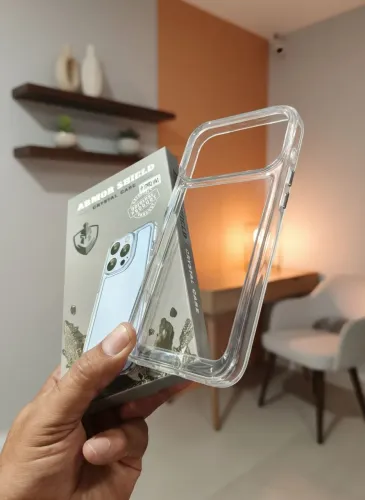 Capa transparente Premium Iphone 17 pro max