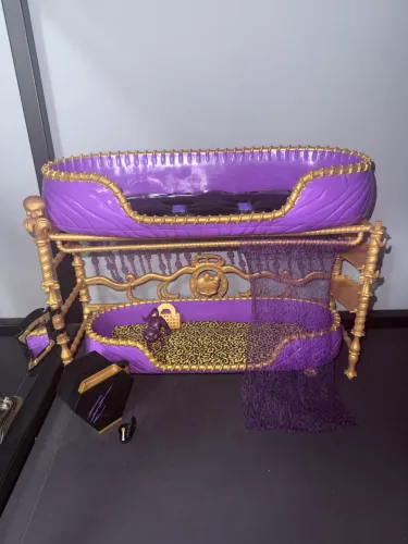 cama clawdeen Monster High dead tired incompleta! LER DESCRIÇÃO!