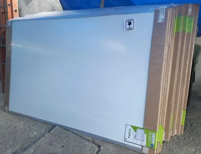 Quadro branco 2x120 novo