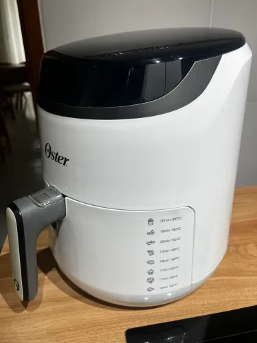 VENDO AIR FRYER OSTER!