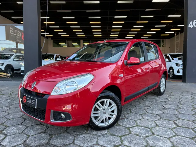 Renault Sandero Privilège Hi-flex 1.6 16V 5P AUT 2014