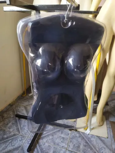 Cabide corpo pvc feminino