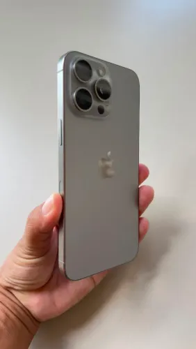 iPhone 15 pro Max 256