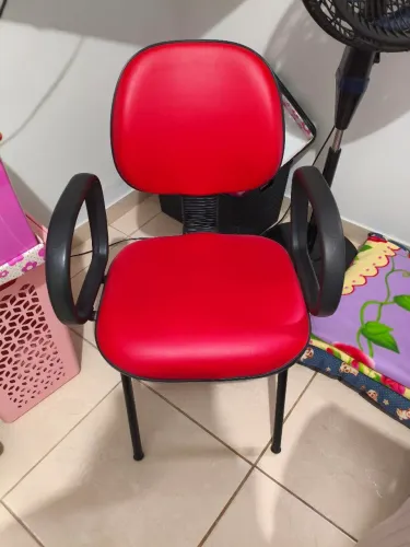 Vendo cadeiras de escritório