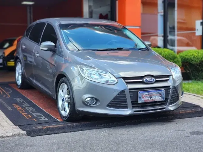 Ford Focus 2.0 16v/se/se Plus Flex 5P Aut. 2015