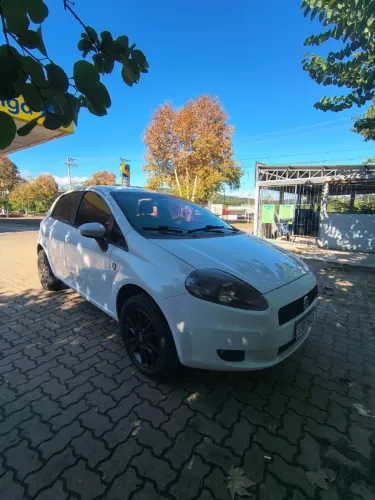 Fiat Punto Attractive Italia 1.4 F.flex 8V 5P 2012