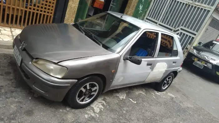 Sucata para retirada de peças Peugeot 106