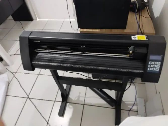 Vendo Máquinas de Com. Visual