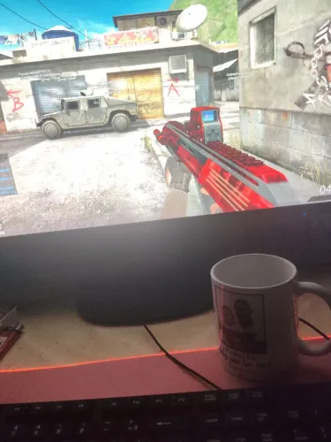 Monitor gamer cooler master