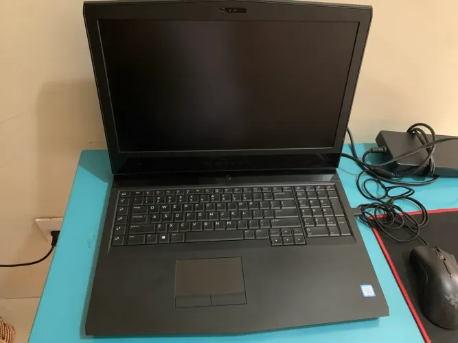 Notebook Gamer Alienware 17 R4 - GTX 1070 - 32GB RAM