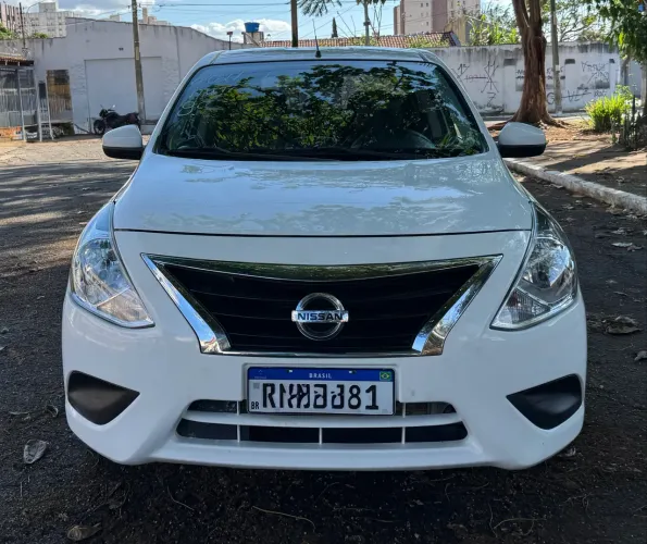 Nissan Versa V-drive Plus 1.6 16V Flex AUT 2021
