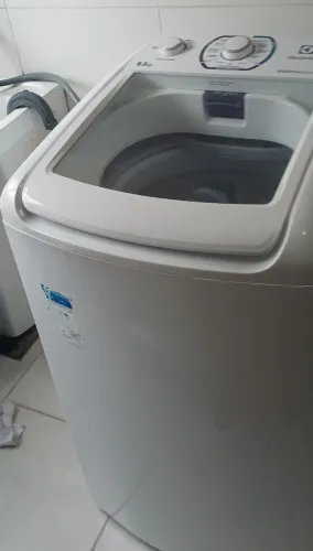 Maquina de lavar roupas