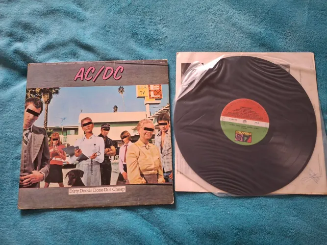 LP AC/DC Dirty Deeds Done Dirt Cheap muito bom
