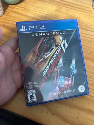 Need For Speed Hot Pursuit PS4 NOVO