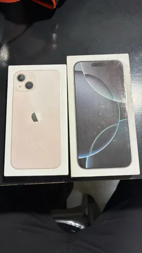 Caixas de iPhone