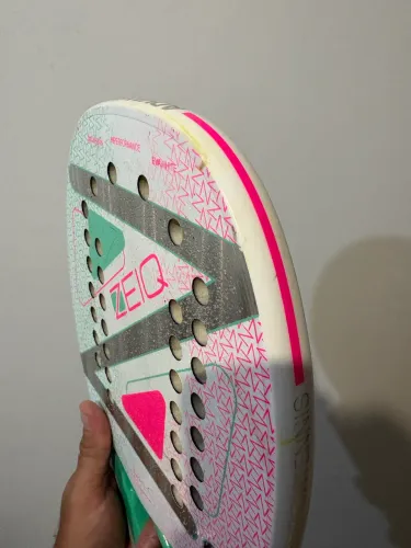 Raquete de Beach Tennis Zeiq