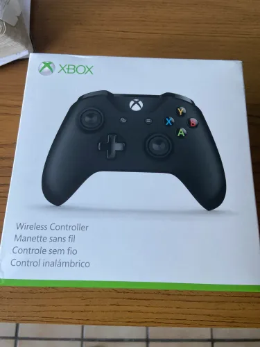Controle Sem Fio para Xbox - Preto Carbono (Carbon Black)
