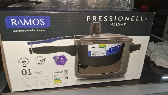 Panela de pressão ramos 4,5itros .