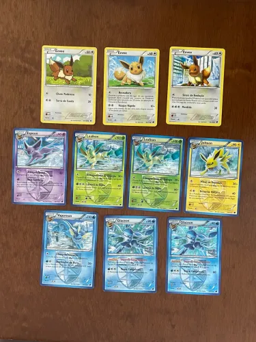 Carta de pokemon eevee, vaporeon, leafeon, jolteon, espeon e glaceon