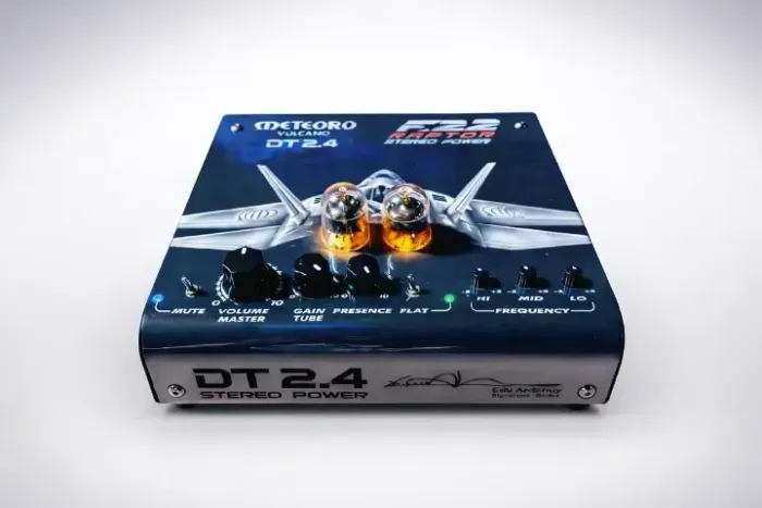 Amplificador Valvulado Meteoro Power Amp F-22 Raptor Dt 2.4 Stereo