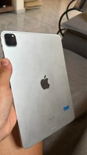 iPad Pro M2 256 gb