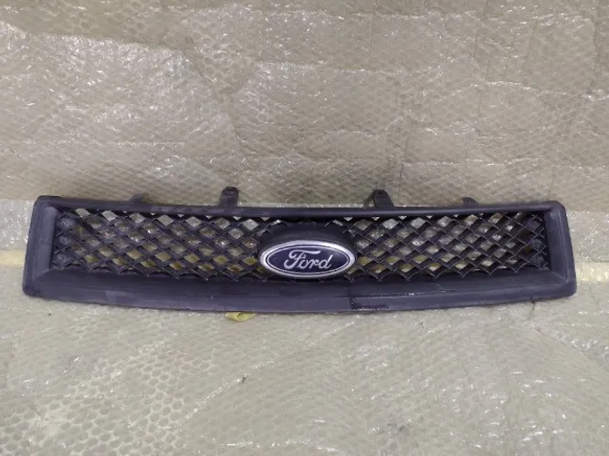 Grade Dianteira Central Ford Fiesta  2007 a 2011