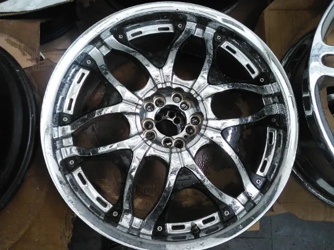 Rodas Aro 20 Akusa 5x100 5x114 Off Set 45 Cromada Seminova