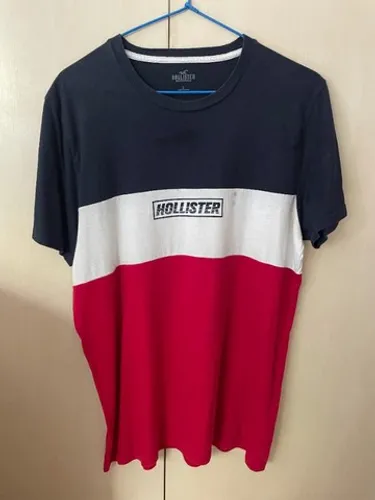 Camiseta Hollister Original - Tamanho L (Large)