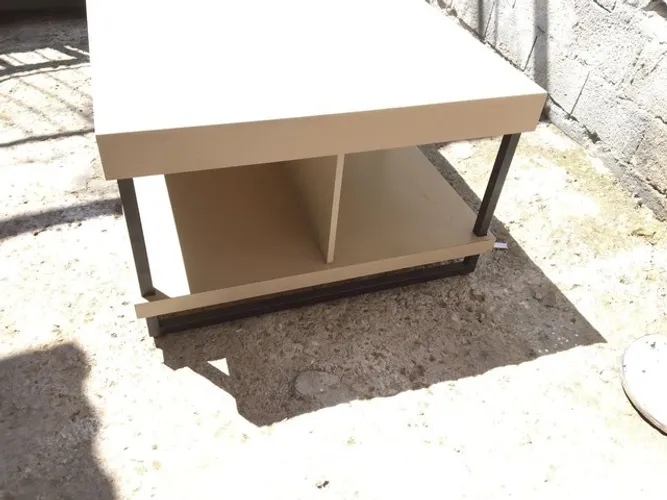 Mesa frente loja