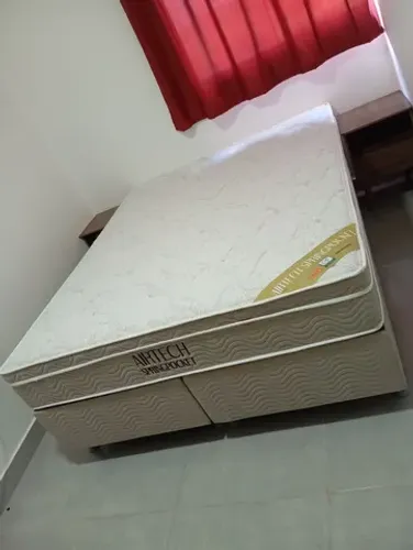 Cama box Queen size molas ensacadas individualmente ( em quanto durar o estoque) promoção 
