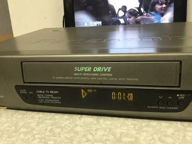 Vídeo cassete JVC vcr plus+