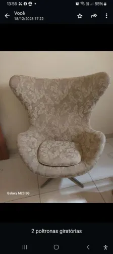 2 Poltronas Giratória