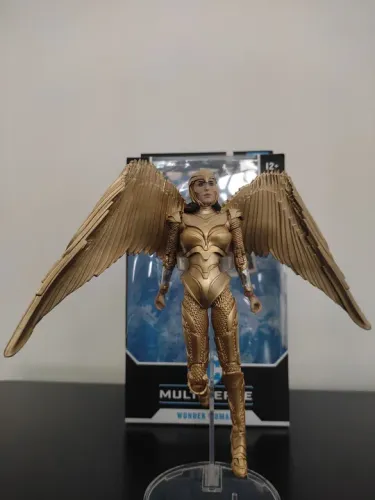 Boneco Wonder Woman Multiverse