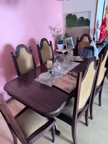 Mesa colonial 6 cadeiras