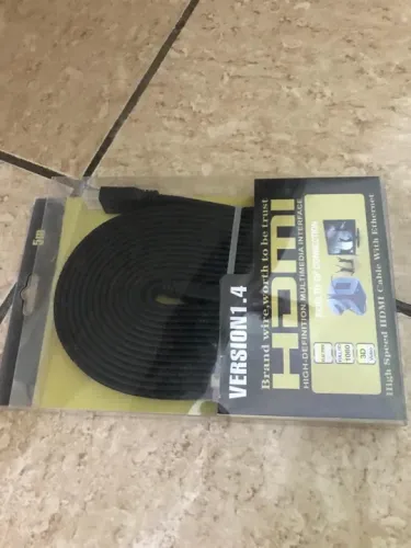 Desapego cabo HDMI com 5 metros