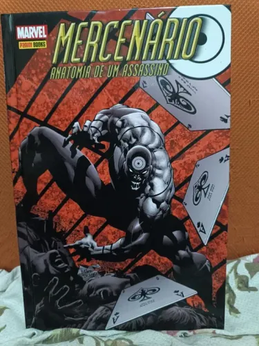 Mercenário - anatomia de um assassino HQ capa dura