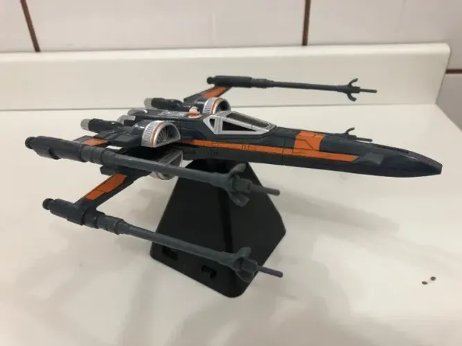 Star Wars Nave X Wing-StarFighter