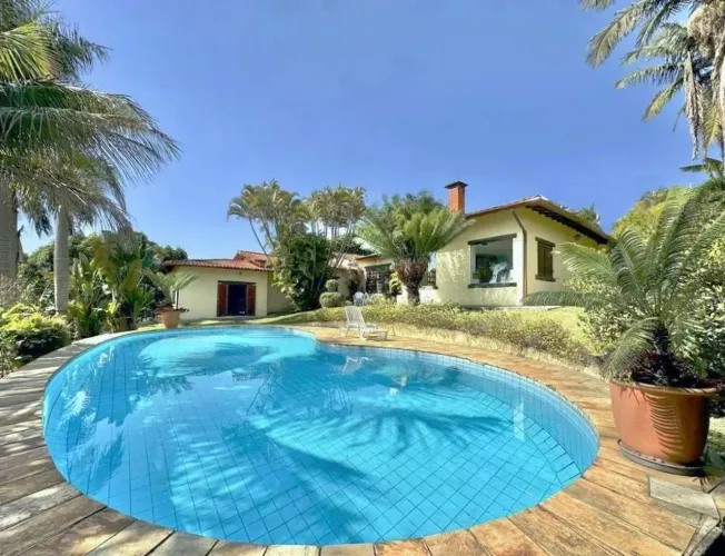 Casa à venda, 368 m² por R$ 1.500.000,00 - Granja Viana - Carapicuíba/SP