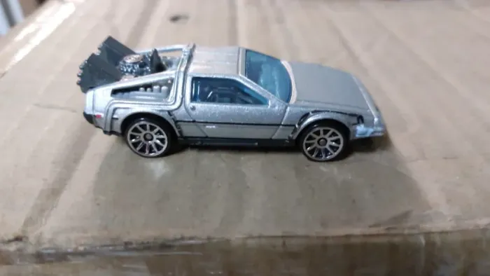 De Lorean - De Volta para o Futuro - Hot Wheels Premium