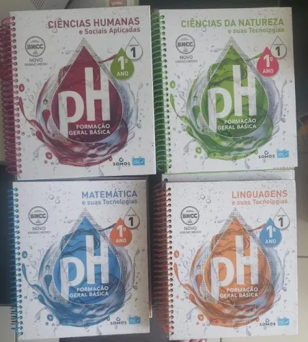 Coleção completa dos livros do 1ºAno do Ensino Médio do Colégio PH
