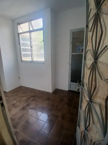 Alugo apartamento na Penha Circular