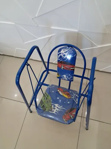 Cadeirinha de balanço Infantil com Estampa de Carros