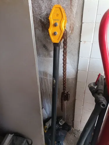 Grifo de Corrente (ou Chave de Corrente) da marca Vonder, modelo CRAV.