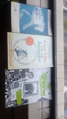 Livros R$20,00 cada (títulos disponíveis na legenda)