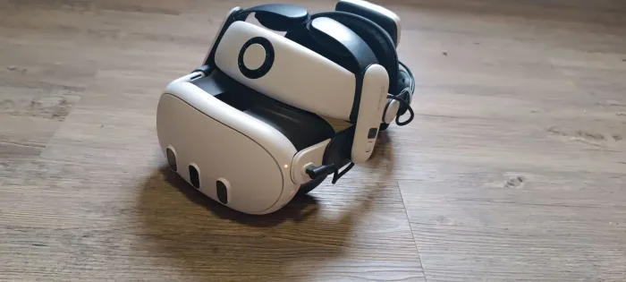 Meta quest 3 128gb + Bobovr S3 pro + Bobovr C2