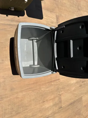 Caixa térmica MOR 45L com rodas