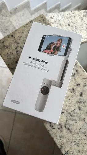 Insta360 Flow - Estabilizador de Smartphone