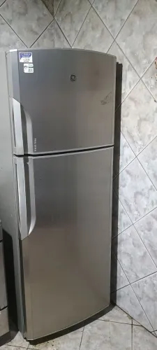 Geladeira GE - leia a descrição 