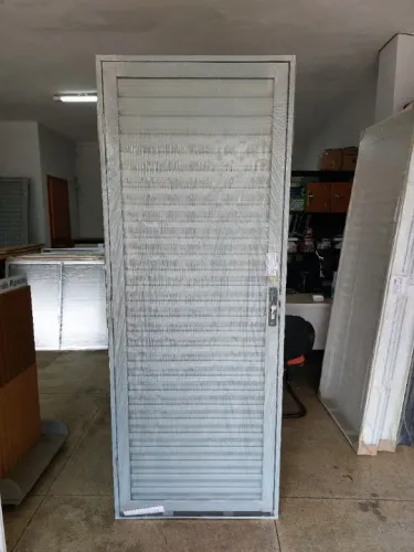 Portas Venezianas - Aço Galvanizado